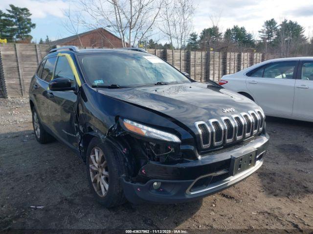  Salvage Jeep Cherokee