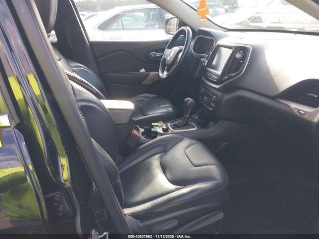 Jeep Cherokee Limited 4x4 Image 2