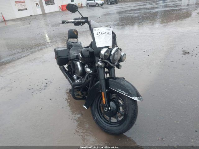  Salvage Harley-Davidson Flhc