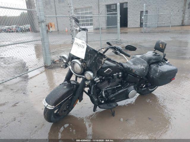 Harley-Davidson Flhc Image 2