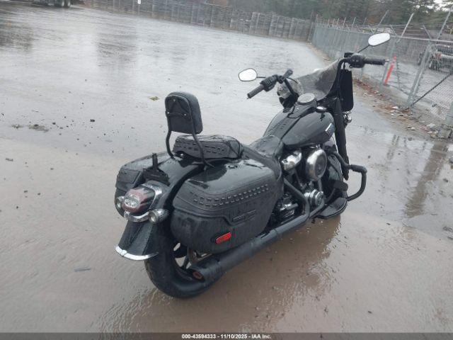 Harley-Davidson Flhc Image 3