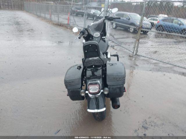 Harley-Davidson Flhc Image 5