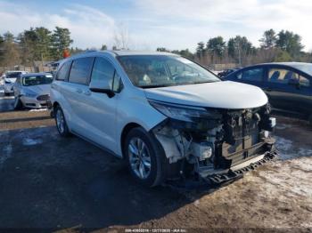  Salvage Toyota Sienna