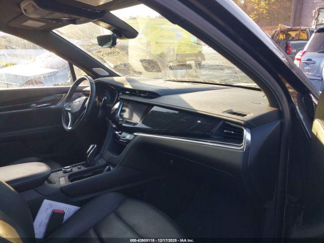 Cadillac XT6 Awd Premium Luxury Image 5