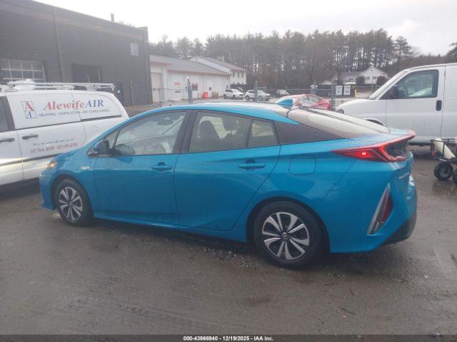 Toyota Prius Prime Premium Image 13