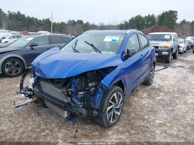 Honda HR-V Awd Sport Image 2