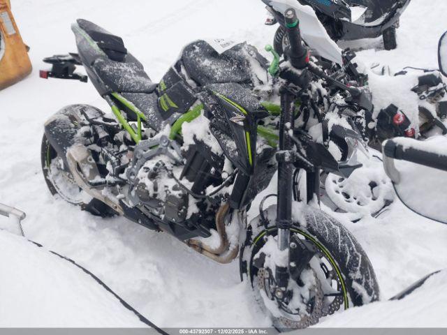  Salvage Kawasaki Zr900