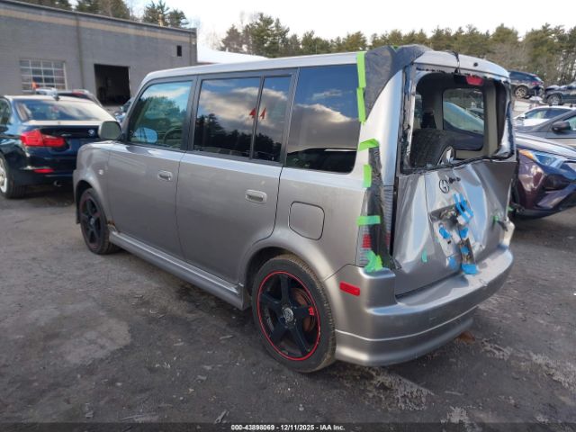 Scion xB Image 2