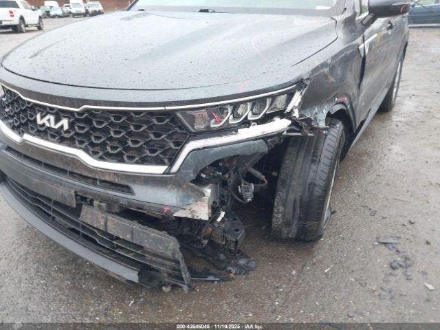 Kia Sorento Lx Image 10