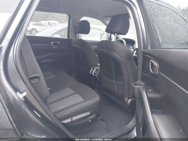 Kia Sorento Lx Image 15