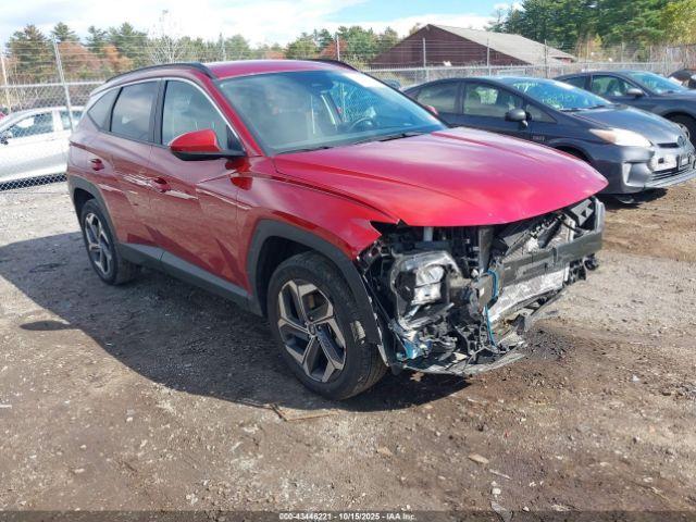  Salvage Hyundai TUCSON