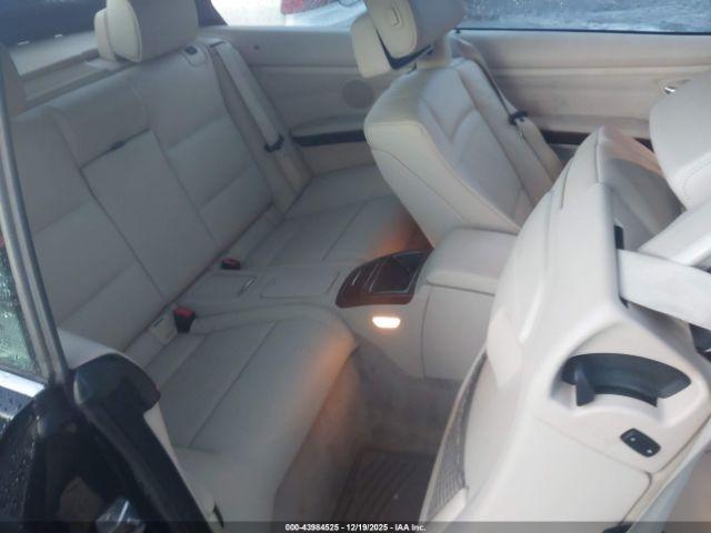 BMW 3 Series Image 11