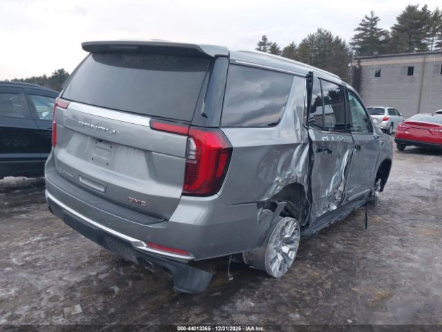 GMC Yukon 4wd Denali Image 3