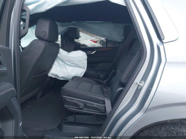 GMC Yukon 4wd Denali Image 11